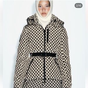 Zara Black and Cream Patterned Puffer Jacket